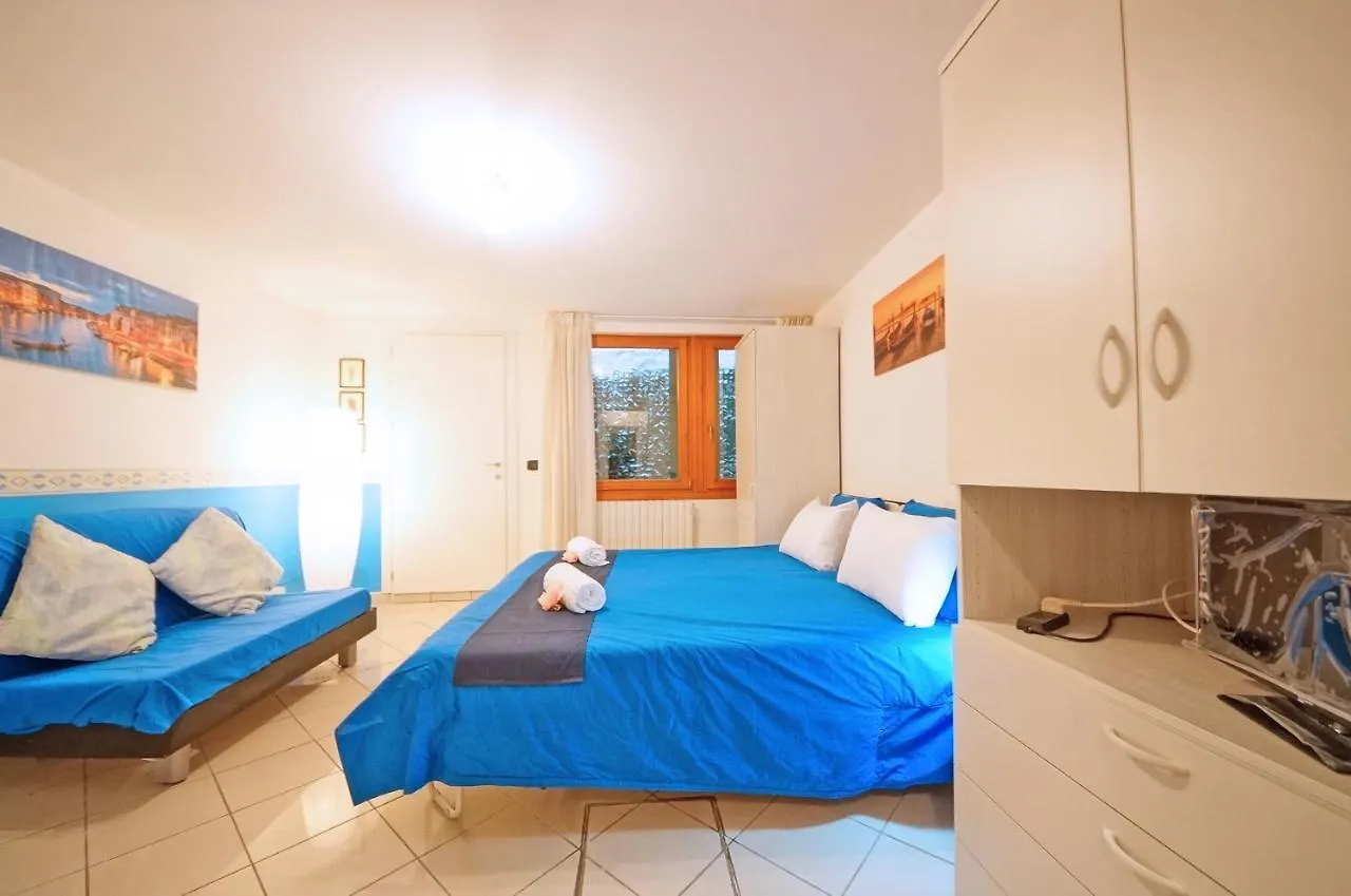 البندقية Dolcevita Apartments N. 481 Biennale 0*,  إيطاليا